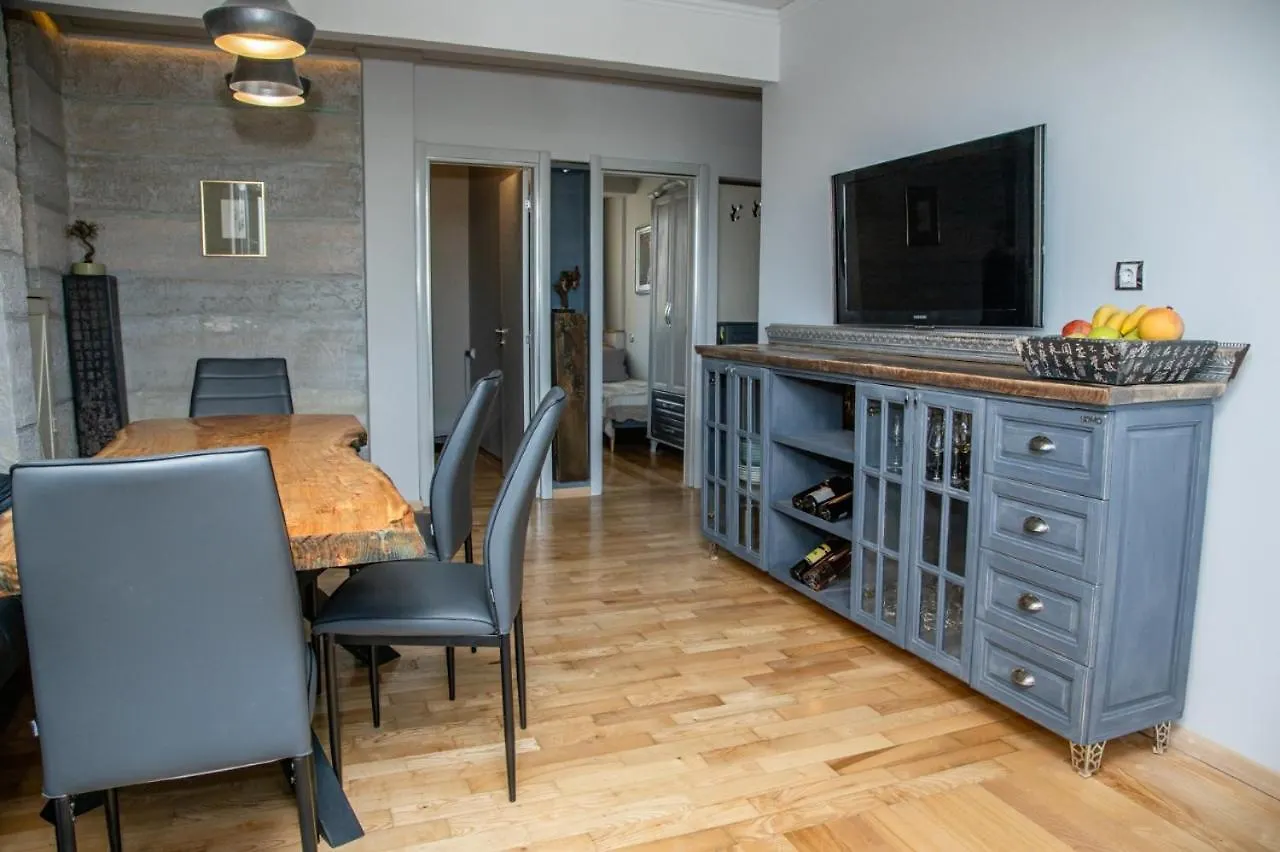 Art Luxury Apartment بورغاس 0*,  بلغاريا
